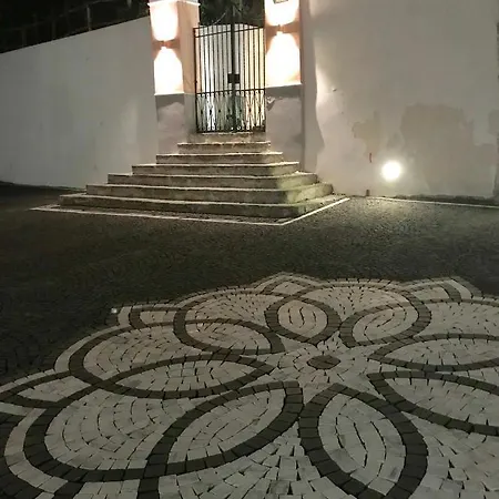 Palazzo D'amaro Historical Nocleg ze śniadaniem 3*